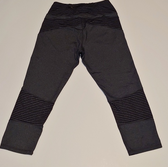 Kyodan Capri leggings - Picture 2 of 4